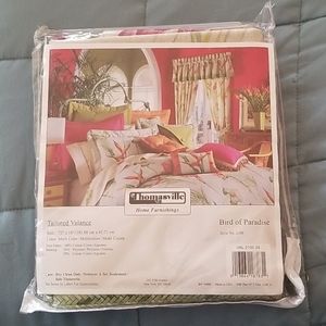 Thomasville Bird of Paradise Valance